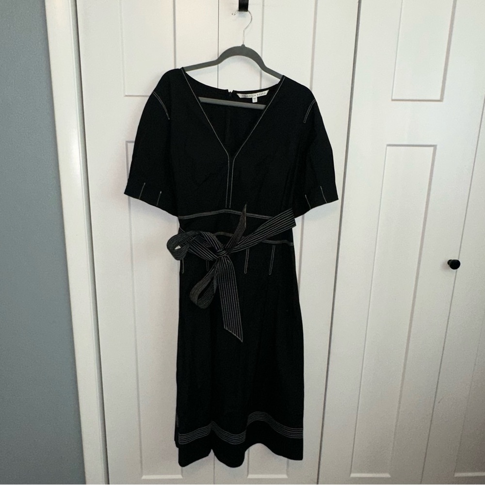 Veronica Beard Black V-Neck Belted Dress with White Detailed Stitching